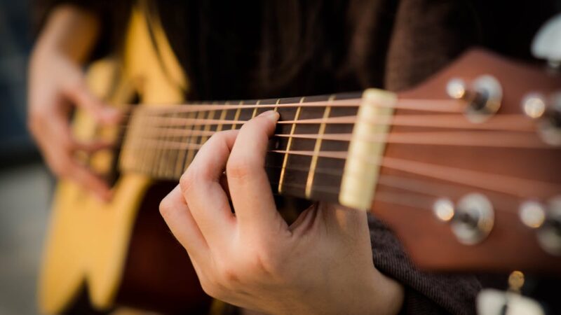 Quelles sont les bases de la guitare ?