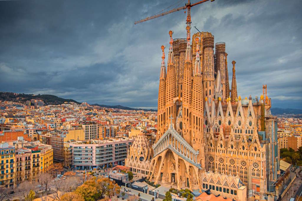 Vue aérienne d'un monument touristique très connu de Barcelone.